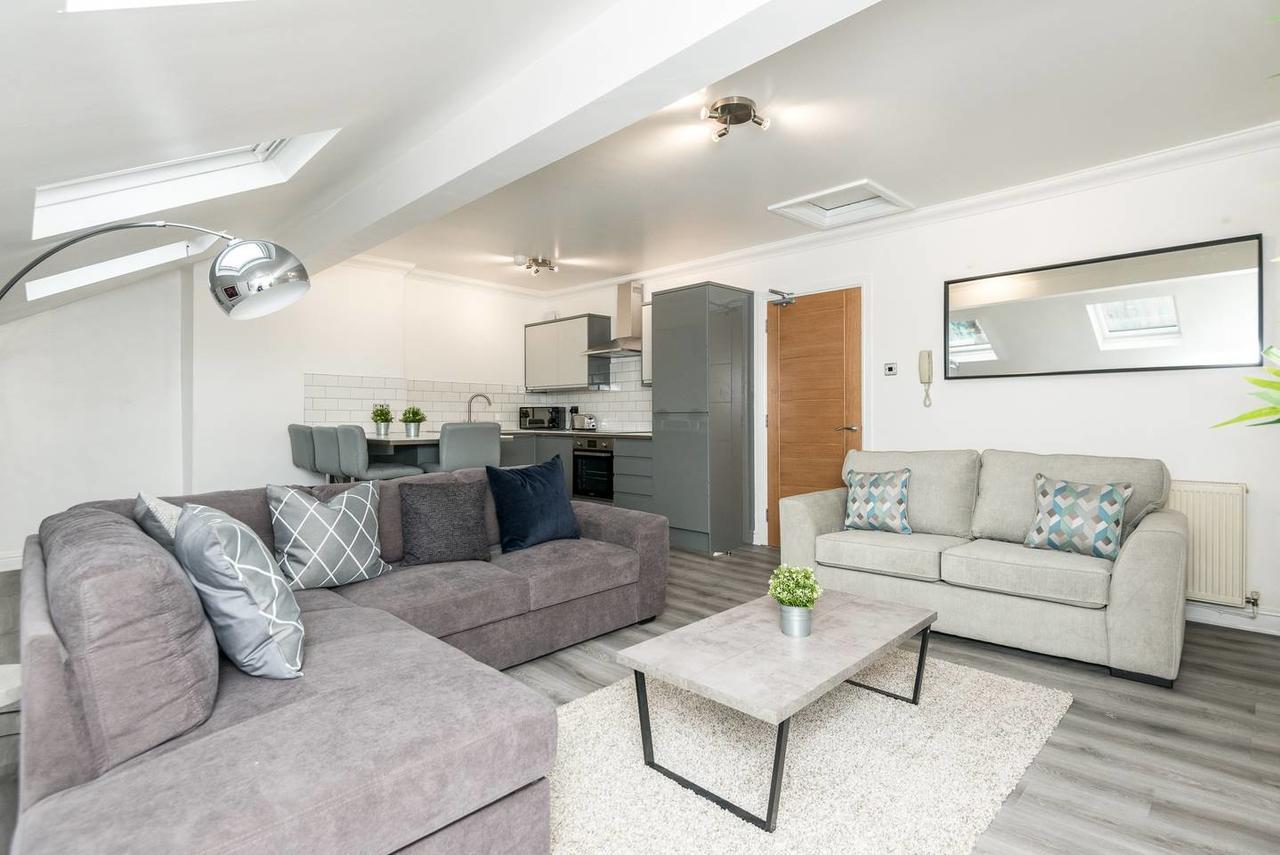 Wood Street Apartment